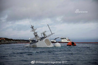 [ẢNH] Bất lực trước kho tên lửa phòng không hiện đại từ từ chìm xuống biển cùng chiến hạm F131