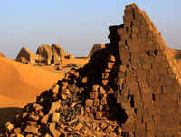 [ẢNH] Khám phá những kim tự tháp độc đáo chỉ có ở Sudan