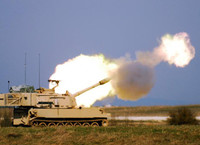 [ẢNH] Mỹ tung tiền mua pháo tự hành 