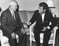 [ẢNH] Những bức ảnh quý tưởng nhớ Tổng thống John F. Kennedy sau vụ ám sát chấn động 55 năm trước