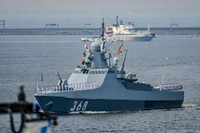 [ẢNH] Hải quân Nga phô diễn sức mạnh đáng gờm