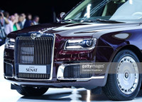 [ẢNH] Siêu xe của Tổng thống Putin được thương mại hóa, có thêm bản mui trần