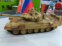 [ẢNH] Loạt mô hình thiết giáp tối tân của Nga trưng bày ngay tại Hà Nội