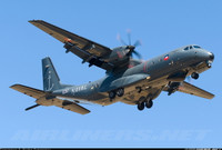 Vì sao nên lựa chọn máy bay tuần tra săn ngầm C-295MPA thay vì P-3C Orinon?