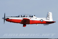 [ẢNH] Phi công quân sự Việt Nam đầu tiên hoàn thành khóa huấn luyện tại Mỹ