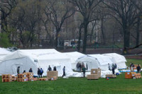 [ẢNH] Covid-19 tàn phá New York, bệnh viện dã chiến đã bắt đầu được xây