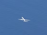 [ẢNH] Chiến hạm, máy bay Nhật phong tỏa biển, ngăn chặn việc cướp xác máy bay F-35