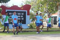 Đánh bóng chuyền sáng mùng 2 Tết ở Trường Sa