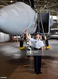 [ẢNH] Nữ phi công máy bay chiến đấu đầu tiên của Nhật Bản