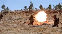[ẢNH] IS chớp thời cơ tấn công dữ dội Nam Al Raqqa khi quân đội Syria mắc kẹt ở Idlib