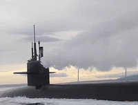 [ẢNH] Siêu tàu ngầm hạt nhân của Mỹ có thể thổi bay một lục địa sẽ tới biển Đông?