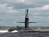 [ẢNH] Siêu tàu ngầm hạt nhân của Mỹ có thể thổi bay một lục địa sẽ tới biển Đông?