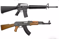 [ẢNH] AK-203 có gì khiến Ấn Độ vứt bỏ niềm tự hào, ngay cả với súng trường INSAS