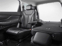 [ẢNH] Hyundai Santa Fe trục cơ sở dài: Mở cửa, khởi động bằng vân tay