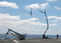 [ẢNH] 6 UAV trinh sát ScanEagle cực nguy hiểm Việt Nam sẽ nhận từ Mỹ