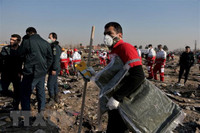 [ẢNH] Phòng không Iran bắn nhầm máy bay Ukraine vì bị tiêm kích Mỹ 