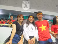 Ngắm các 