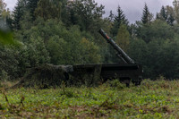 [ẢNH] Dồn dập phóng tên lửa chiến thuật khét tiếng nhất thế giới Iskander-M, Nga đâu chỉ để tập trận?