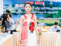 Hoa hậu Ngọc Hân giới thiệu bộ sưu tập mới tại 