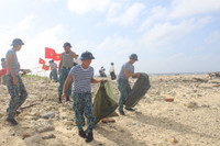 Bảo vệ đảo, giữ sạch biển ở Trường Sa