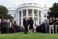 [ẢNH] Những giây phút xúc động tại lễ tưởng niệm vụ khủng bố 11-9 ở Mỹ