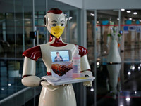 [ẢNH] Những trợ thủ đắc lực trong cuộc chiến chống đại dịch Covid-19