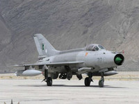 [ẢNH] MiG-21 Bison Ấn Độ khó có cửa thắng MiG-21 