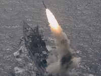 [ẢNH] Trung Quốc giật mình khi Ấn Độ có thể xuất khẩu tên lửa BrahMos tầm bắn 800 km