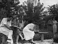 Vẻ đẹp của các nữ sinh viên Nga và Liên Xô (cũ) qua ảnh