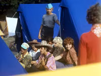 Những hình ảnh ít người biết về giới trẻ Liên Xô