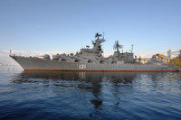 [ẢNH] Ukraine hồi sinh tuần dương hạm có khả năng thổi tung tàu sân bay Nga?