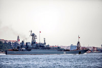 [ẢNH] Tàu vận tải Nga cấp tốc mang thêm xe tăng đến Syria chuẩn bị cho trận chiến quyết định