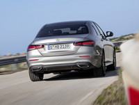 [ẢNH] Mercedes-Benz E-Class 2020: Trẻ hóa và hiện đại hơn