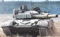 [ẢNH] Bất ngờ với phiên bản xe tăng T-72 được trang bị tới 3 khẩu pháo