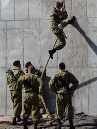 [Ảnh] Những hình ảnh hiếm về các cuộc tập trận quân sự thời Liên Xô và nước Nga ngày nay