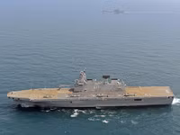 Hàn Quốc cải biên tàu đổ bộ thành hàng không mẫu hạm để triển khai F-35B?