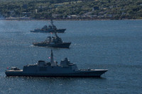 Hai chiến hạm Pháp 