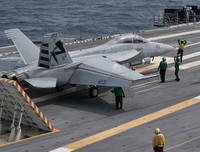 Khám phá siêu hàng không mẫu hạm USS Gerald R. Ford nặng ngang 400 bức tượng Nữ thần Tự do.