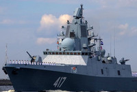 [ẢNH] Lấy chiến hạm cực mạnh Nga diễn tập, Mỹ vừa đùa với lửa tại Syria?