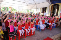 Mang Trung thu đến với trẻ mồ côi nương cửa Phật