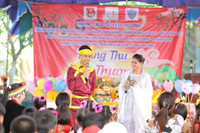 Mang Trung thu đến với trẻ mồ côi nương cửa Phật