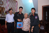 Mang Trung thu đến với trẻ mồ côi nương cửa Phật