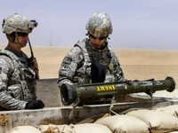 [ẢNH] AT-4 Sát thủ chống tăng của Mỹ trong tay quân đội Venezuela