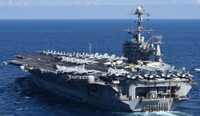 [ẢNH] Tổng thống Trump ngăn chặn loại biên tàu sân bay đang làm Iran lo sợ