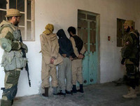 [ẢNH] Biệt đội tử thần chuyên săn IS ra tay, 250 tên khủng bố liền bị tóm sống