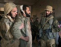 [ẢNH] Biệt đội tử thần chuyên săn IS ra tay, 250 tên khủng bố liền bị tóm sống