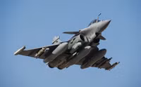 [ẢNH] Thủ tướng Ấn Độ quyết mua Rafale vì Su-30MKI tỏ ra thất thế trước J-10C Pakistan?