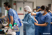 [ẢNH] Tây Ban Nha vượt Italy thành vùng dịch Covid-19 lớn thứ hai sau Mỹ