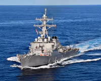 [ẢNH] Chiến hạm mang sát thủ Tomahawk Mỹ khiến Nga từ khâm phục đến khó chịu