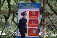 Hà Nội trong ngày đầu thực hiện cách ly toàn xã hội phòng chống dịch Covid-19